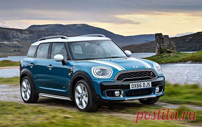 Модельный ряд MINI: от стильных хэтчбеков до универсальных внедорожников