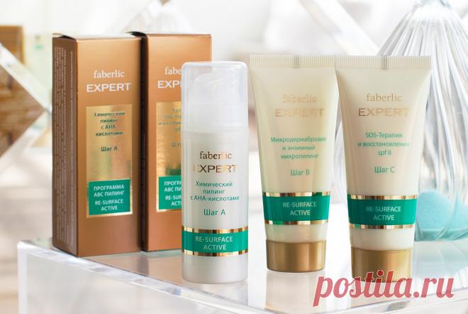 THREE STEPS TO BEAUTY
ABC-peeling from Faberlic – an alternative to salon microdermabrasion and enzyme peeling! Step A – chemical peeling with AHA acids (1068) dissolves dead cells and removes them from the surface. Step B – microdermabrasion and enzyme peels (1069) resurfaces the skin and improves microcirculation. Step C – recovery (1070) reduces redness and returns comfort!