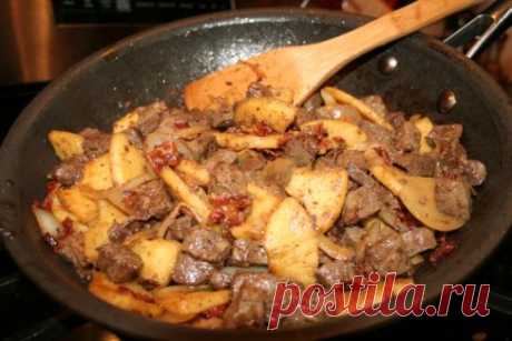 Куриная печенка с яблоками и луком рецепт с фото - Приглашаем к столу