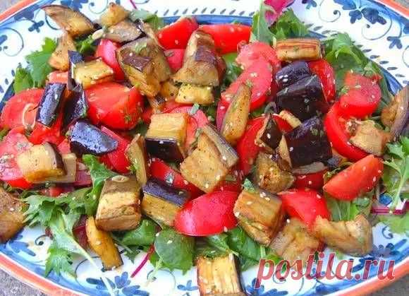 Рецепт тушеных баклажанов с помидорами - Журнал советов
