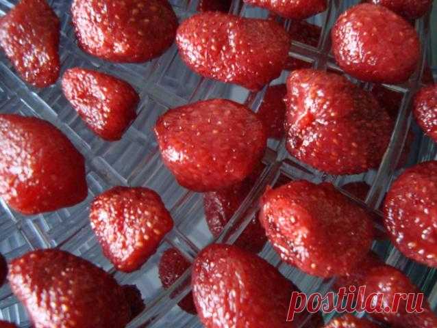 Цукаты из клубники... вкуснятина!