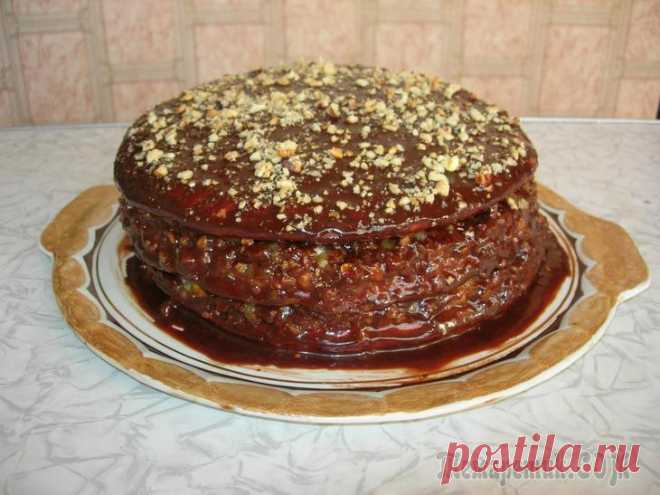 Торт лимонный Предлагаю вашему вниманию очень вкусный лимонный торт. Приготовление этого торта займет некоторое ваше время, но поверьте мне на слово, что его стоит приготовить. В нем не совсем обычная для торта про...