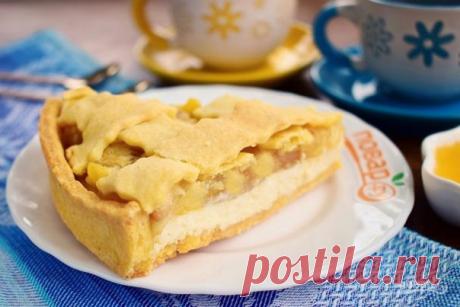 Яблочный пирог-чизкейк

Ингредиенты:
Мука — 250 Грамм
Масло сливочное — 125 Грамм
Сахар мелкий — 1 Ст. ложка
Яйцо — 2 Штуки (1 шт - в тесто; 1 шт - в творожную начинку)
Творог 9% — 250 Грамм
Сахарная пудра — 1 Стакан
Сметана — 3-4 Ст. ложек
Ванилин (Вкусно с Dr.Oetker) — 1 Щепотка
Мускатный орех — 1/2 Чайных ложки
Яблоко — 3 Штуки (кисло-сладкое)
Сахар — 1/3 Стакана
Корица (Вкусно с Dr.Oetker) — 1 Чайная ложка
Крахмал кукурузный — 2 Ст. ложки
Вода — 1 Стакан

Количество по...