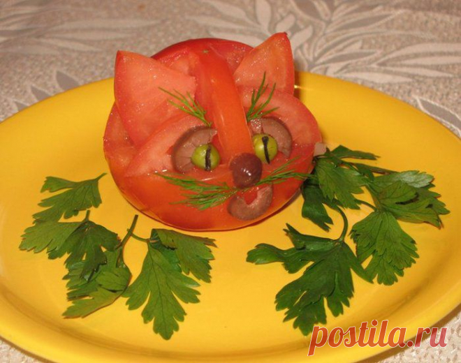 милый котик из помидорок