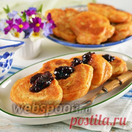 МОРКОВНЫЕ ОЛАДЬИ ПОСТНЫЕ👍
Многим нравятся дрожжевые оладьи. Они имеют характерную особенную структуру. У кулинаров в пост часто возникает вопрос: можно ли приготовить такие же вкусные и пышные оладьи без молока, кефира, яиц? Да, такие оладьи можно приготовить. Причём они получаются настолько вкусными, что их можно готовить не только в пост.

Приготовим сегодня интересные постные морковные оладьи. В пост их можно подать с джемом или вареньем, а в другие дни — со сметаной и...