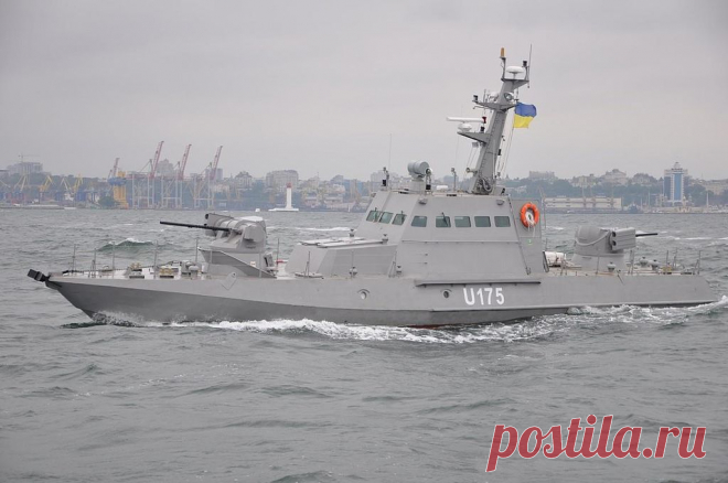 РАЗРАБОТКИ ВОЕННОГО КОРАБЛЕСТРОЕНИЯ. УТОЧНЕНИЕ ПЛАНОВ 17 марта 1994 г. министр машиностроения, ВПК и конверсии Украины Дмитрий Черненко подписал вновь разработанную специально созданной межведомственной рабочей группой ведущих специалистов 30 основных предприятий отрасли «Национальную Программу развития судостроения и кораблестроения Украины до 2000 года». Вторая, закрытая часть документа, определяла количество подлежавших постройке новых боевых кораблей и вспомогательных ...