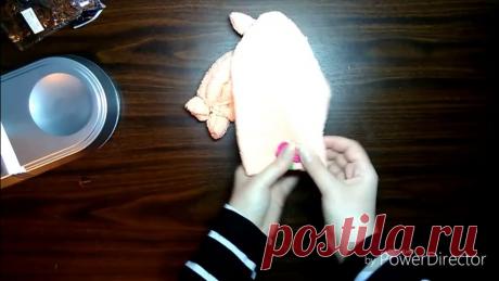 Новогодний подарок: собачка из полотенца своими руками!