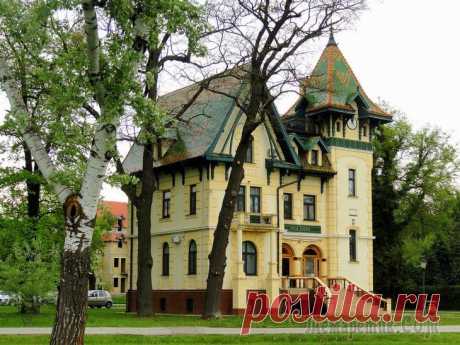 Регион Палич – сербские Карловы Вары После пасхального обеда нас ждала другая достопримечательность Суботицы – регион Палич, всего в 8 км к востоку от города, где с начала XIX века отдыхали сербские правители и высшие слои общества.Этот ...