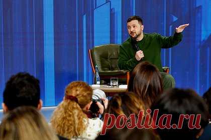 В Армении прокомментировали сообщения о визите Зеленского. Спикер парламента Армении Ален Симонян сообщил, что не имеет никакой информации о визите президента Украины Владимира Зеленского, заявив о надежде на позитивные изменения в отношениях Баку и Еревана и достижения мира, если таковой визит все таки состоится в обе страны.