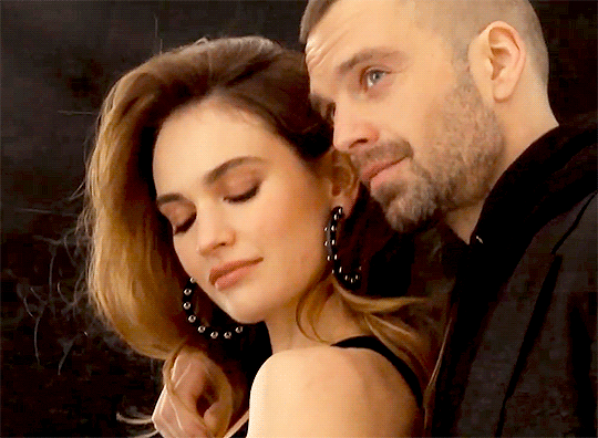 Лили Джеймс и Себастьян Стэн