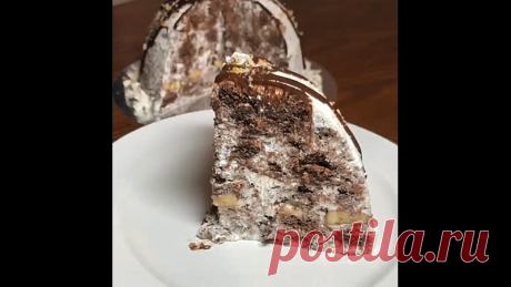 ТОРТ "ПАНЧО" С ГАНАШЕМ И БАНАНОМ. 

До неприличия вкусный и нежный торт!

Обязательно попробуйте по этому рецепту, он очень прост в исполнении.
Банан вы можете заменить ананасом, сухофруктами, орехами и всем тем, что любите!

- Ингредиенты:

Бисквит:
7 яиц,
1,5 ст. сахара,
1,5 ст. муки,
1 ч.л. разрыхлителя,
50 гр. сливочного масла,
1-1,5 ст.л. какао.

Крем:
1 б. сметаны (25%, 330 гр.),
200 гр. сахарной пудры (можно по вкусу),
300 мл. сливок (30-35%).

Ганаш:
100 гр. шокола...