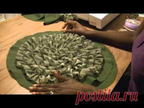 DIY Ruffle Rosette Pillow - Freestyle Friday #23