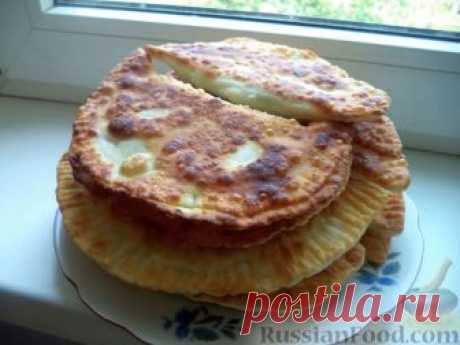 Рецепт: Плацинды с черемшой, творогом и яйцом на RussianFood.com