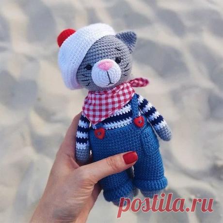 Бесплатный мастер-класс по вязанию Котик-морячок Джереми крючком. Автор - Людмила Орлова