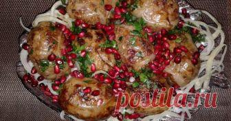 Абхазура. Рецепт абхазуры - грузинская кухня Автор рецепта Самое вкусное в Грузии от Софии Абхазура. Рецепт абхазуры - грузинская кухня - пошаговый рецепт с фото. 
Грузинская кухня, я думаю, не нуждается в особом представлении, потому что ее знают и любят в любом уголке земного шара. Однако есть такие блюда, которые за пределами Грузии знакомы не всем. Одно из них – Абхазура, рецептом приготовления которого я хочу поделиться с Вами…