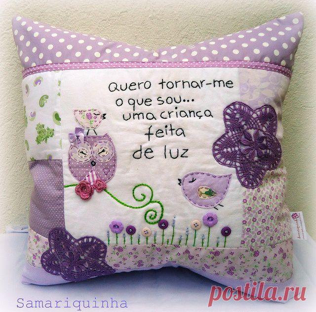 Micheline Matos | Cojines - Pillow 2