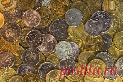 Россиян предостерегли от покупки акций и валюты. Эксперт в области управления личными финансами, финансовый консультант Алена Никитина заявила, что в настоящий момент происходит большое число спекуляций акциями, поэтому стоит воздержаться от их покупки. Кроме того, она посоветовала воздержаться от покупки валюты, поскольку уверена, что рубль будет укрепляться.