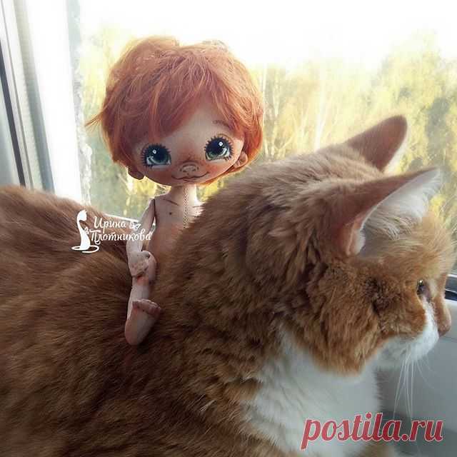 Рыжий рыжий конопатый😄Будет таким каких еще не было😄Кто угадает кем он будет?)Это ооочень просто😉
А я третий день точу как точильня.Все подряд.Скоро буду вальяжно переваливаться и не влезать в двери. Перцы хочу забацать фаршированные😍Уже три дня  хочу забацать и все никак ноги-руки не доходят.Мне тут рецепт подсказали с гречкой и фаршем)Никогда не делала)
#СладулькиотИриски 
#авторскаяработа 
#кукларучнойработы