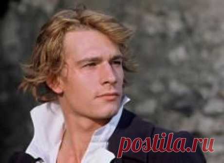 Сегодня 07 апреля в 1971 году родился(ась) Гийом Депардье