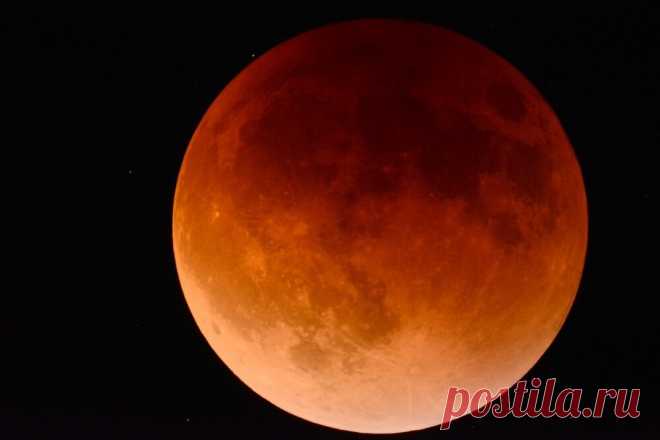 Суперлуние 7 мая принесет важные перемены. Как повлияет на знаки Зодиака | ASTROTV | Яндекс Дзен
