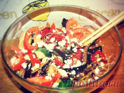 Салат «Вкусный» | Диета Дюкана

150 г сухого 0% творога,
1 баклажан,
1 перец (болгарский),
1 помидор,
1 огурец,