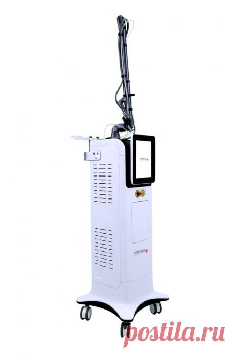 Фракционный лазер CarbonFrax® CO2 относится к новейшему поколению лазерных аппаратов, который позволяет выполнять безопасные и эффективные дерматологические, эстетические и гинекологические процедуры.