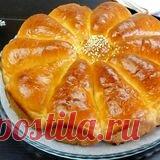 Мягкие булочки с шоколадом ДомашняяПростой. 163600Автор: Татьяна29 июня 2020, 10:14. Как приготовить. Видео. Похожие рецепты. Ингредиенты. молоко – 150 мл. вода – 100 мл. яичный белок – 1 шт. растительное масло – 50 мл. сливочное масло – 100 гр. соль – 0,5 ч.л. сахар – 2 ч.л. дрожжи – 15 гр. мука – 500 гр. (+/-) шоколадная паста или шоколад. желток – 1 шт. кунжут. Пошаговый рецепт приготовления. Соединить теплое молоко, теплую воду, сахар, соль, дрожжи, яичный белок, расти...