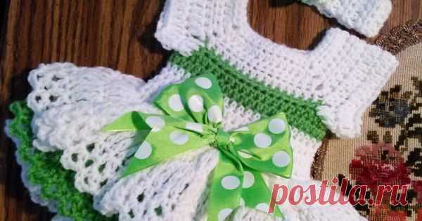 green and white crochet onsie dress set