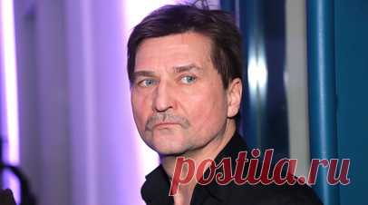 Юрий Бутусов утонул во время отдыха с семьёй в Болгарии. Бывший главный режиссёр Театра имени Вахтангова Юрий Бутусов утонул во время отдыха с семьёй в Болгарии, сообщил директор культурного учреждения Кирилл Крок. Читать далее