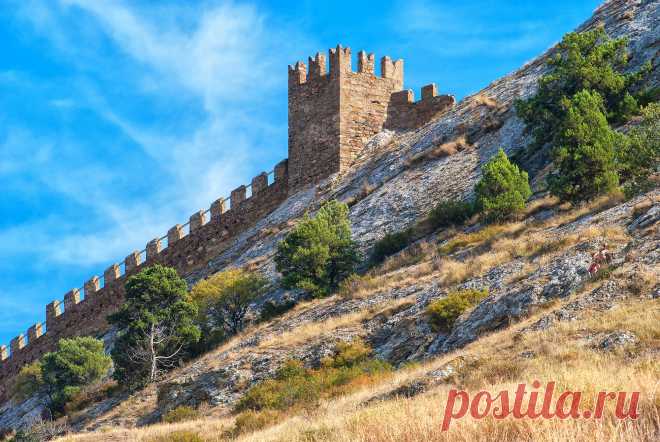 Генуэзская крепость
Судак, Крым, Россия
Сентябрь 2013