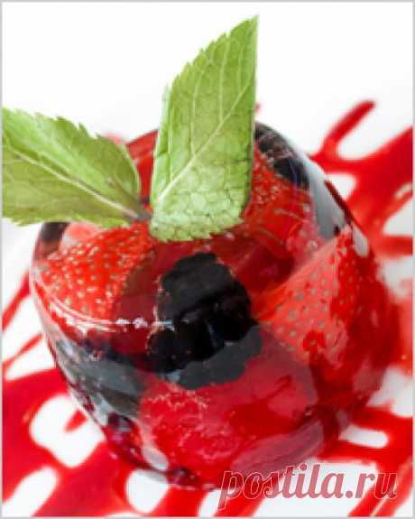 ФРУКТЫ В ШАМПАНСКОМ "ИСКУШЕНИЕ" - SARCHIK.RU Всё для вас и Вашей семьи (женский журнал) | SARCHIK.RU Всё для вас и Вашей семьи (женский журнал)
Приготовление:
Замочите в воде желатин, дайте ему набухнуть, затем распустите на водяной бане. Добавьте шампанское, ванильный сахар....