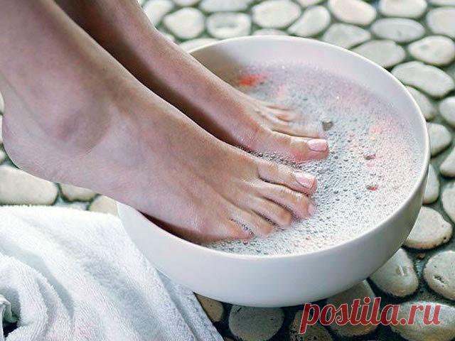 Вот что произойдет, если подержать ноги в уксусе. Делаю так каждый вечер! - Интересно всем