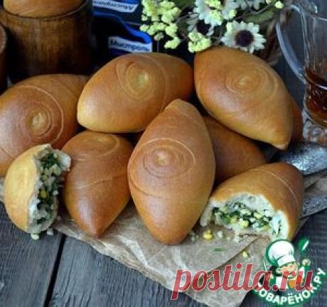 Пирожки "Млечный путь" с кускусом, зеленью и яйцом - кулинарный рецепт