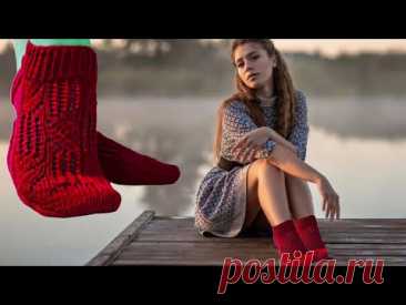 Носочки с оригинальными схемами. Спицами. #2025.