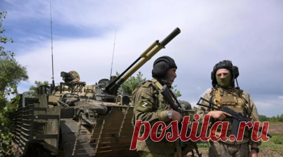 «Военная хроника»: в уничтоженном эшелоне ВСУ могло быть до 1300 т боеприпасов. Удар «Искандера» по эшелону ВСУ с боеприпасами в Николаевской области удивителен не только тем, что российские беспилотники снова летают в небе над центральным промышленным регионом Украины, но и объёмами поражённого боекомплекта, пишет «Военная хроника». Читать далее