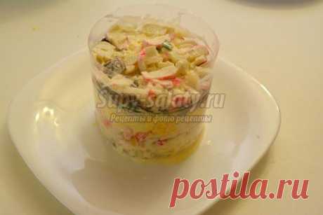 Новогодний салат с крабовыми палочками и рыбным филе. Восторг. Рецепт с пошаговыми фото