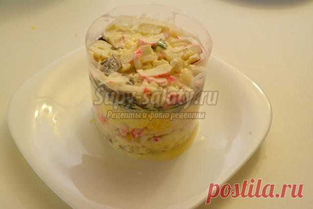 Новогодний салат с крабовыми палочками и рыбным филе. Восторг. Рецепт с пошаговыми фото