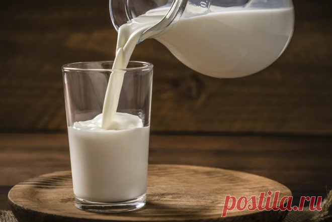 Молоко: полезный продукт или скрытая угроза для здоровья? Чем может быть опасно молоко?	Высокое содержание насыщенных жиров	Молочные продукты, особенно цельное молоко, содержат большое количество насыщенных жиров. Их избыток в рационе может...
