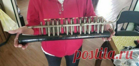 Пользователи сети опознают загадочные и непонятные штуки Нам часто попадаются всевозможные непонятные штуки и возникает желание разобраться в происхождение и предназначении такой приблуды. И тут на помощь смогут прийти пользователи сети, которые помогут най...