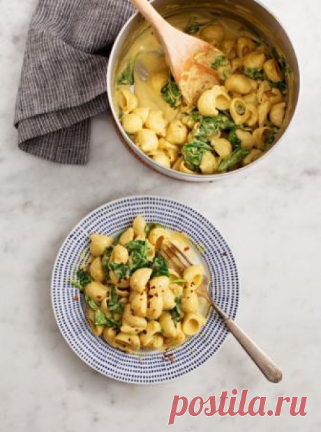 Макароны со сливочным сыром и шпинатом