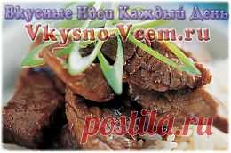 Консервированное жареное мясо. Зачем консервировать мясо, если всегда можно купить свежее? Так, скорее всего, ответят горожане. Тем, кто держит скотину, консервированное жареное мясо пригодится, как вариант сделать запасы впрок. Отправляемся в поисках гастрономических советов в деревню.