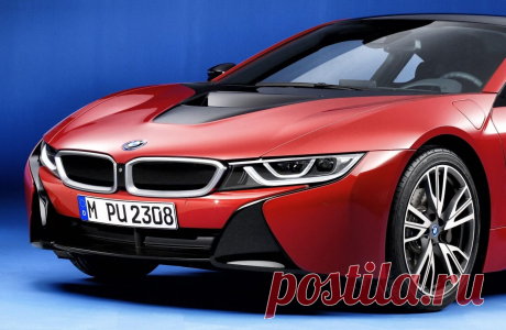 BMW i8 Protonic Red Edition