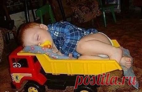 Дальнобойщик отдыхает...)))