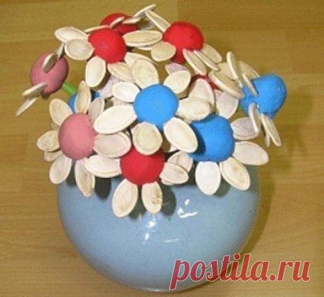ИЗ ТЫКВЕННЫХ СЕМЕЧЕК