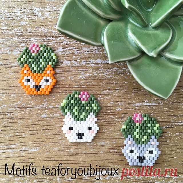 Renard, loup ou renard polaire ? 🦊🐺🌵
Voici ma participation au défi de @lili_azalee #sionlerempotait
Grandement inspirée par sa tasse 🐼 qui m'a fait penser à @sassandbelle et ses super mugs (cf. photo suivante 🦊), j'ai eu envie de faire le renard et de le décliner en plusieurs coloris. D'autres sont à venir 😊
J'ai testé pour l'occasion le site Beading Fun de @lovelyoupi qui est juste génial, encore une fois un énorme merci c'est tout ce qui me manquait pour pouvoir c...