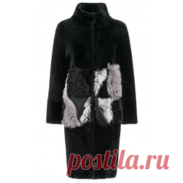 Шуба из овчины с кожаной отделкой Virtuale Fur Collection 188459000 в Москве, приобрести в интернет магазине недорого, цена с фото в Москве Стильная шуба прямого силуэта из овчины с отделкой натуральной кожей, тосканой и воротником-стойкой. Благодаря нетривиальному сочетанию фактур и цветов и скрытой застежке модель выглядит оригинально и потому станет прекрасной инвестицией в модный зимний гардероб