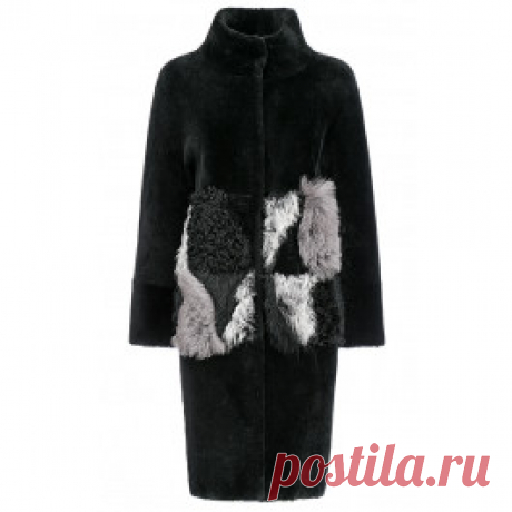 Шуба из овчины с кожаной отделкой Virtuale Fur Collection 188459000 в Москве, приобрести в интернет магазине недорого, цена с фото в Москве Стильная шуба прямого силуэта из овчины с отделкой натуральной кожей, тосканой и воротником-стойкой. Благодаря нетривиальному сочетанию фактур и цветов и скрытой застежке модель выглядит оригинально и потому станет прекрасной инвестицией в модный зимний гардероб