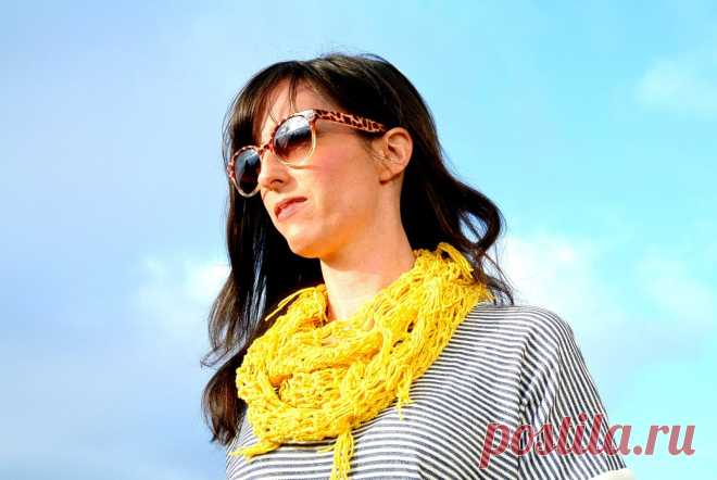 Easy Crochet Spring Scarf – Mama In A Stitch Easy Crochet Spring Infinity Scarf I am really enjoying my knit spring scarf (you can see it here),  and I've had great feedback about it (thank you!), so I wanted to make something similar with crochet.  This spring scarf is perfect for beginners as it is done in single crochet only.  It gets its lacy look from