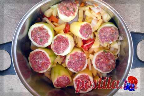 Фаршированные кабачки с мясом.