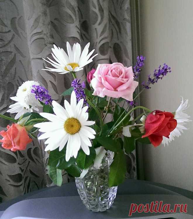 Доброго ранку.... утра!!! К сожалению запах не передается через интернет!!!